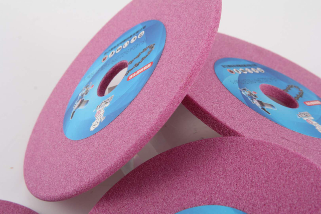 The Professional's Guide To Chainsaw Sharpening with Grinding Wheels